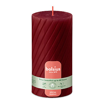 Artikelvorschau Bolsius Rustik Ribbed Stumpenkerzen 130/68 mm - Zartes Rot (1 Stück)