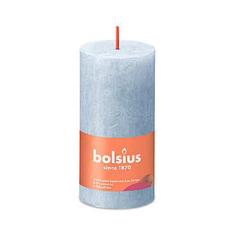 Bolsius Rustik Stumpenkerzen 100/50 mm - Himmelblau (1 Stück) Artikelvorschau Rustik Stumpenkerzen 100/50 mm - Himmelblau (1 Stück)
