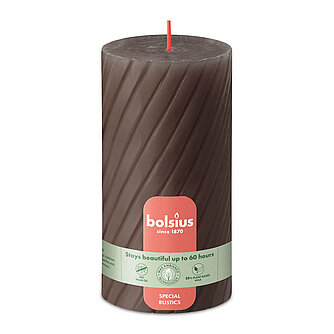 Artikelvorschau Bolsius Rustik Ribbed Stumpenkerzen 130/68 mm - Rustikales Taupe (1 Stück)