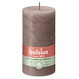 Eine Rustik Stumpenkerze in der Farbe Rustikales Taupe Größe 130/68 mm